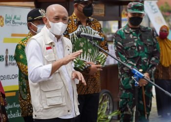 Berantas Rentenir, MenKopUKM Teten Masduki Perkuat Koperasi sebagai Alternatif Pembiayaan Mikro