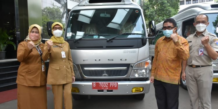 Bantu Penanganan Covid-19, Mitsubishi Fuso Donasikan Espasio kepada Pemprov DKI Jakarta