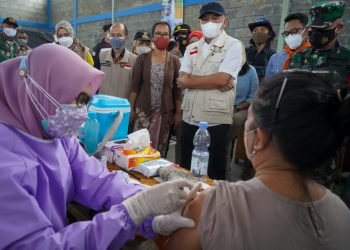 Gandeng Mandalawangi, MenkopUKM Percepat Vaksinasi UMKM dan Masyarakat Kaki Gunung