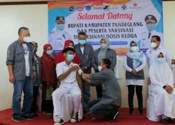IDI, Pemkab, PHRI Pandeglang & Tanjung Lesung Gelar Vaksinasi untuk Pelajar dan Masyarakat