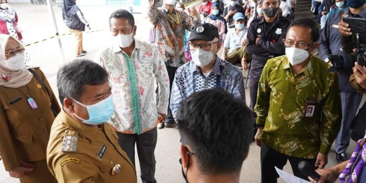 Rangkul OJK, BI dan REI, Kadin Bidang Properti Percepat Vaksinasi di Sektor Keuangan, Properti Hingga Sektor Rill