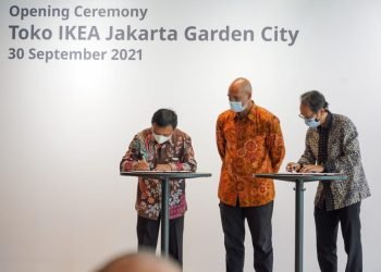 MenkopUKM Sambut Baik Pemasaran Produk UKM Melalui IKEA