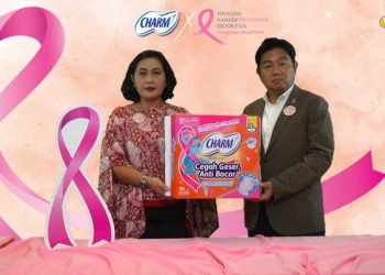 Sosialisasi Deteksi Dini Kanker Payudara, Uni-Charm Indonesia Luncurkan Charm Extra Maxi Pink Ribbon Special Edition