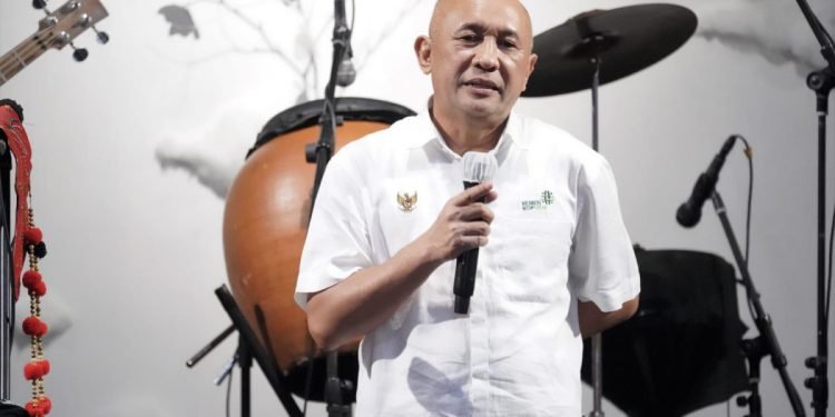 MenKopUKM Teten Masduki Lepas Lair Band Tur ke Enam Negara