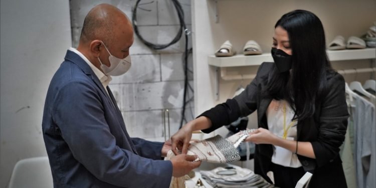 Miliki Kualitas Terbaik, MenKopUKM Apresiasi Produk UMKM Mejeng di Brightspot