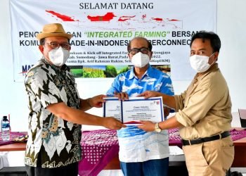Gandeng IBIMA, KemenKopUKM Gelar Kick-Off Superconnection Integrated Farming di Sumedang