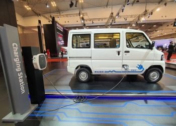 MMKSI Teken MoU Studi Bersama Kendaraan Listrik dengan Empat Perusahaan Ternama