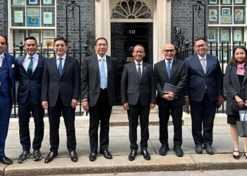 Tindak Lanjuti Komitmen Rencana Investasi Inggris, Menteri Bahlil Lakukan Pertemuan Bilateral dengan Pemerintah Inggris