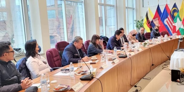 Temui Pimpinan Bisnis Kanada, Kadin Indonesia Jajaki Investasi Bidang Energi Hijau