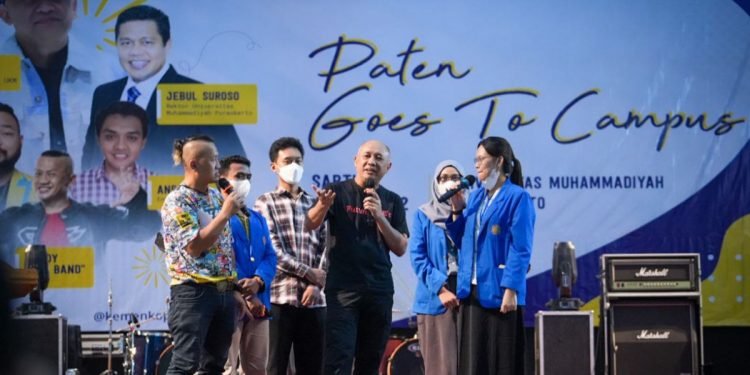 MenKopUKM Ajak Mahasiswa Jadi Wirausaha Manfaatkan Potensi Ekonomi Digital Rp5.400 Triliun
