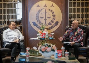 Menteri Teten Temui Jaksa Agung Bahas Penegakan Hukum Koperasi Bermasalah