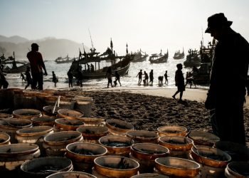 MenKopUKM Pastikan Program Solar untuk Koperasi Nelayan Siap di Uji Coba