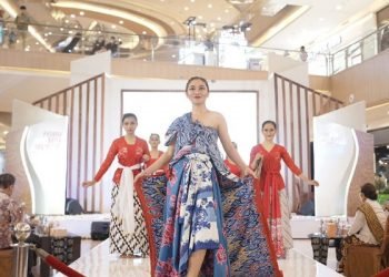 Grand Metropolitand Bekasi Suguhkan Beragam Batik Nusantara