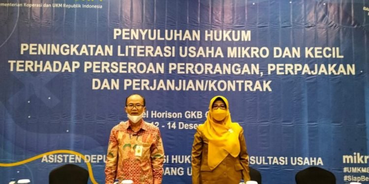 Gelar Penyuluhan di Gresik, KemenKopUKM Bangkitkan Kesadaran Hukum bagi UMKM