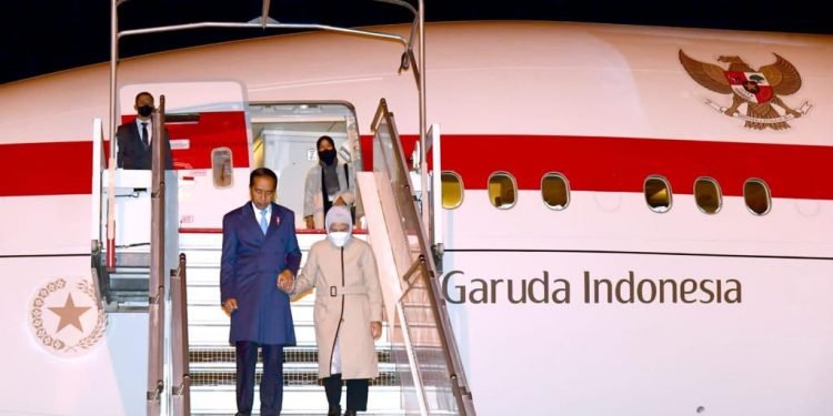 Presiden Jokowi dan Ibu Iriana Tiba di Brussels