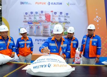 Tutup Tahun Produksi 2022, Pupuk Kaltim Gelar Acara Pengantongan Terakhir