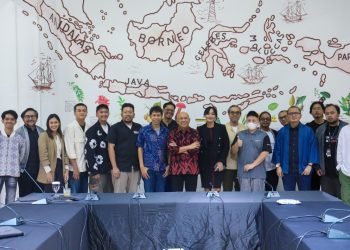 MenKopUKM Rangkul Pelaku Usaha Cari Solusi Terbaik Impor Barang Bekas Ilegal