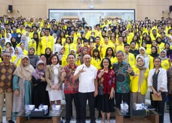 Dihadapan Mahasiswa UI, Menteri Teten Tekankan Pentingnya Kebijakan Strategis Majukan Koperasi Nasional