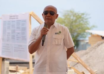 Menteri Teten Optimis Rumah Produksi Bersama Bakal Sejahterakan Petani Garam di Makassar