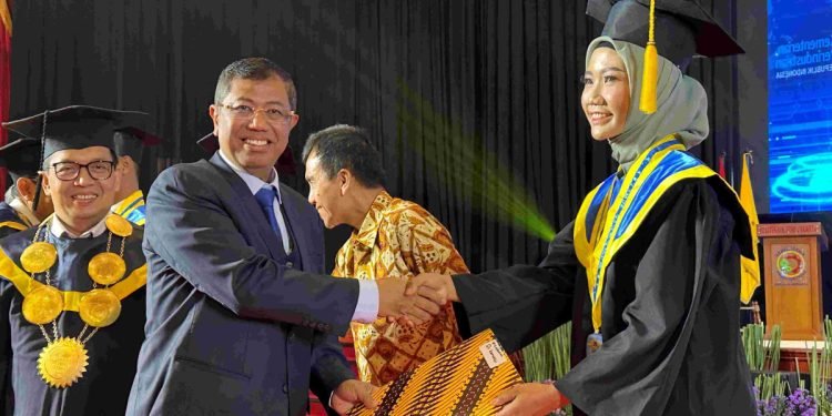 385 Lulusan Vokasi Kemenperin Siap Kebut Performa Industri Otomotif