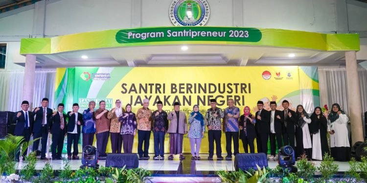 Kemenperin Sukses Cetak Puluhan Ribu Santripreneur