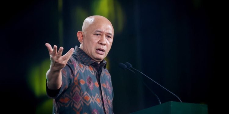 Peringatan Keras MenKopUKM untuk TikTok dan GoTo: Patuhi Regulasi & Lindungi UMKM Dalam Negeri