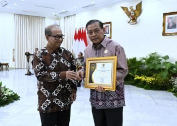 KemenKopUKM Masuk 10 Besar Badan Publik Informatif Dalam Anugerah KIP 2023