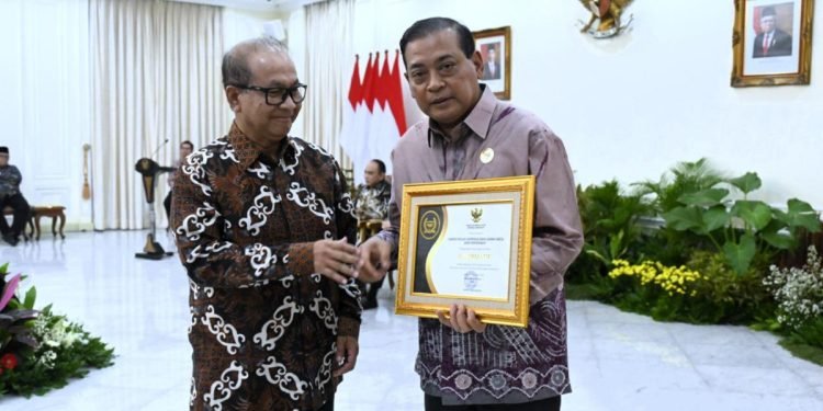 KemenKopUKM Masuk 10 Besar Badan Publik Informatif Dalam Anugerah KIP 2023
