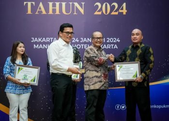 KemenKopUKM Berikan Penghargaan pada 3 Satker dengan Nilai IKPA Terbaik