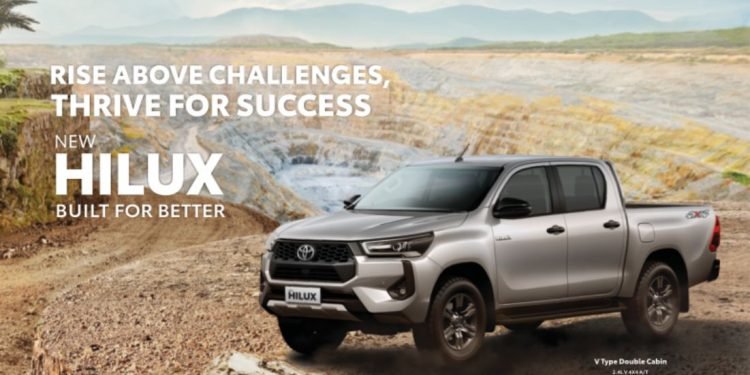 Tampil Lebih Gagah dan Tangguh, Toyota Hadirkan New Hilux Double Cabin 4×4