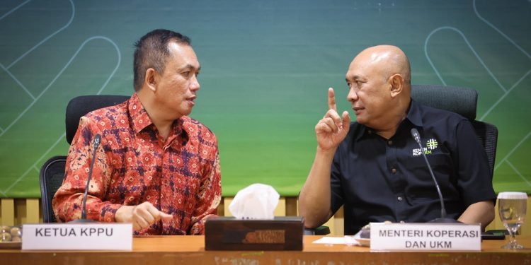 KemenKopUKM – KPPU Jalin Kerja Sama Perkuat Kemitraan UMKM dengan Usaha Besar