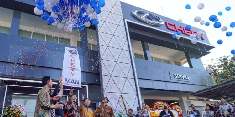 Pertama di Jakarta Timur, Chery Resmikan Diler di Kalimalang