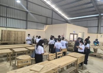 Marsel Sabini: RBP Bambu Mosedia Labuan Bajo Olah Bambu Petani Jadi Produk Kerajinan