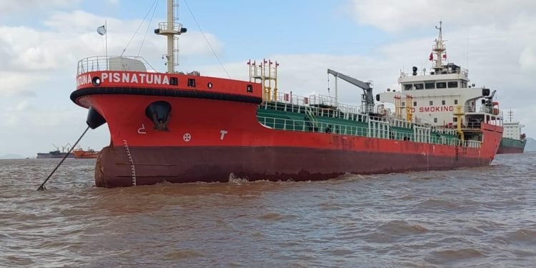 Jelang Natal & Tahun Baru , Kapal Tanker PIS Rokan dan PIS Natuna Siap Perkuat Distribusi Energi Nasional