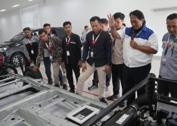 Vokasi Guru Smk Di Pabrik Suzuki
