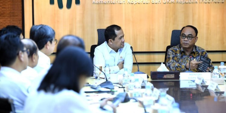 Kemenkop – KemenTrans Jalin Sinergi Bangun Kemandirian Ekonomi di Kawasan Transmigrasi