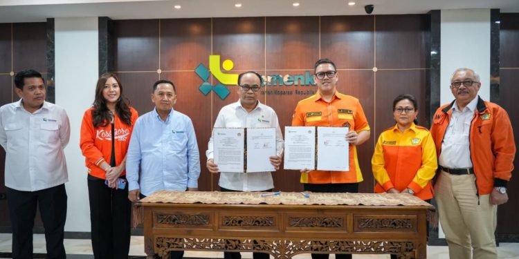 Kemenkop – PPK Kosgoro 1957 Teken MoU Sukseskan Program Kopdes/Kel Merah Putih