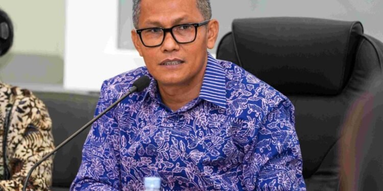 Residu Kebijakan Relaksasi Impor Bikin PHK Merajalela