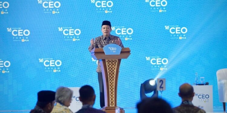 Menkop Ferry Ajak Swasta & BUMN Jadi “Kakak Asuh” Kopdes Merah Putih